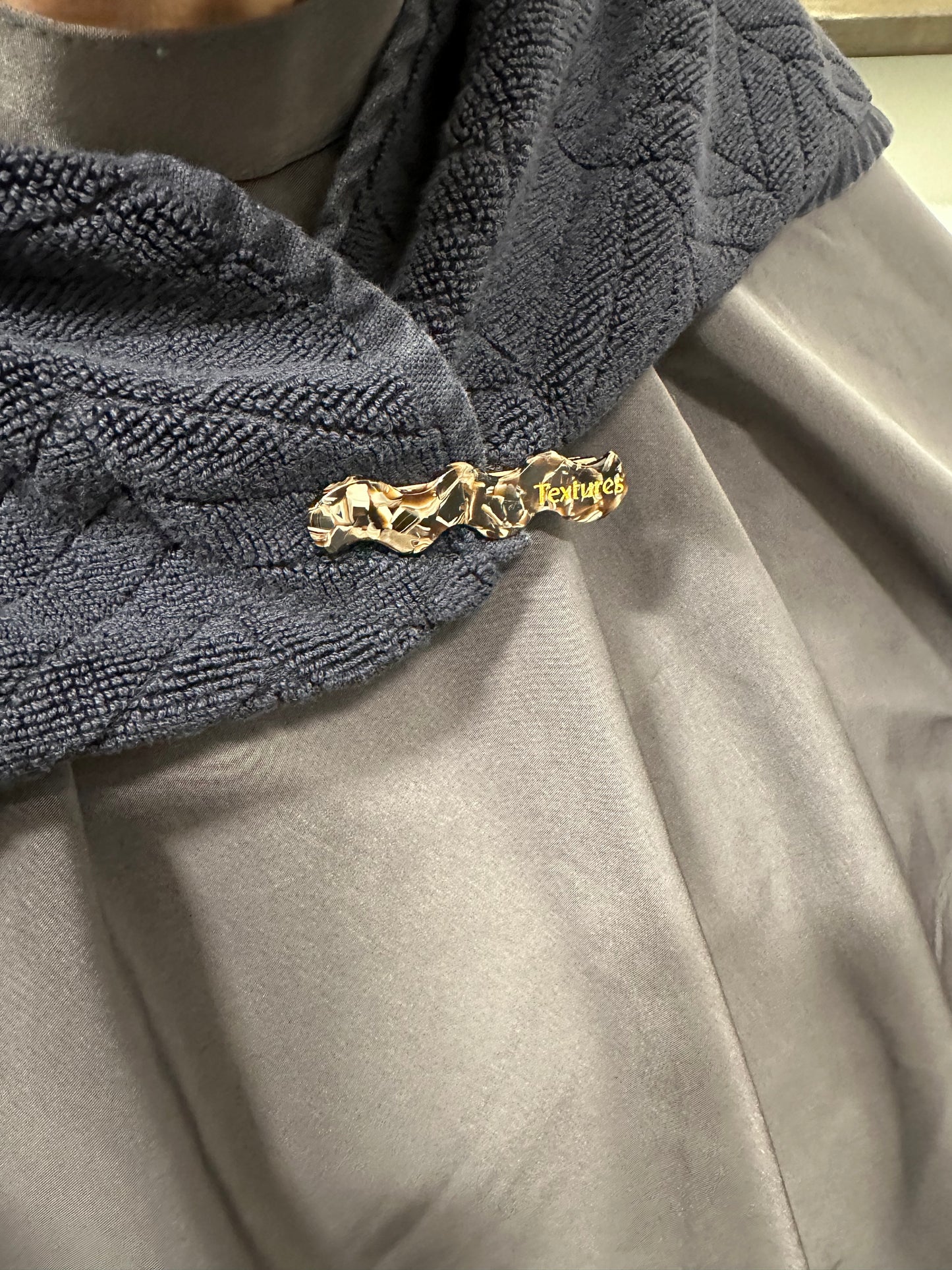Textures - Neck Towel Clips