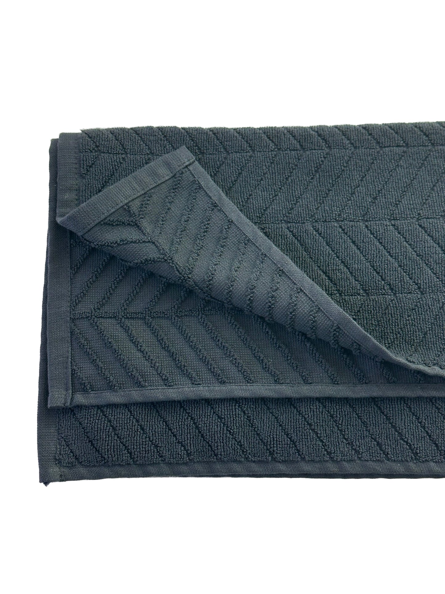 bleach safe salon towels, salon suite, aesthetician, salon suite essentials