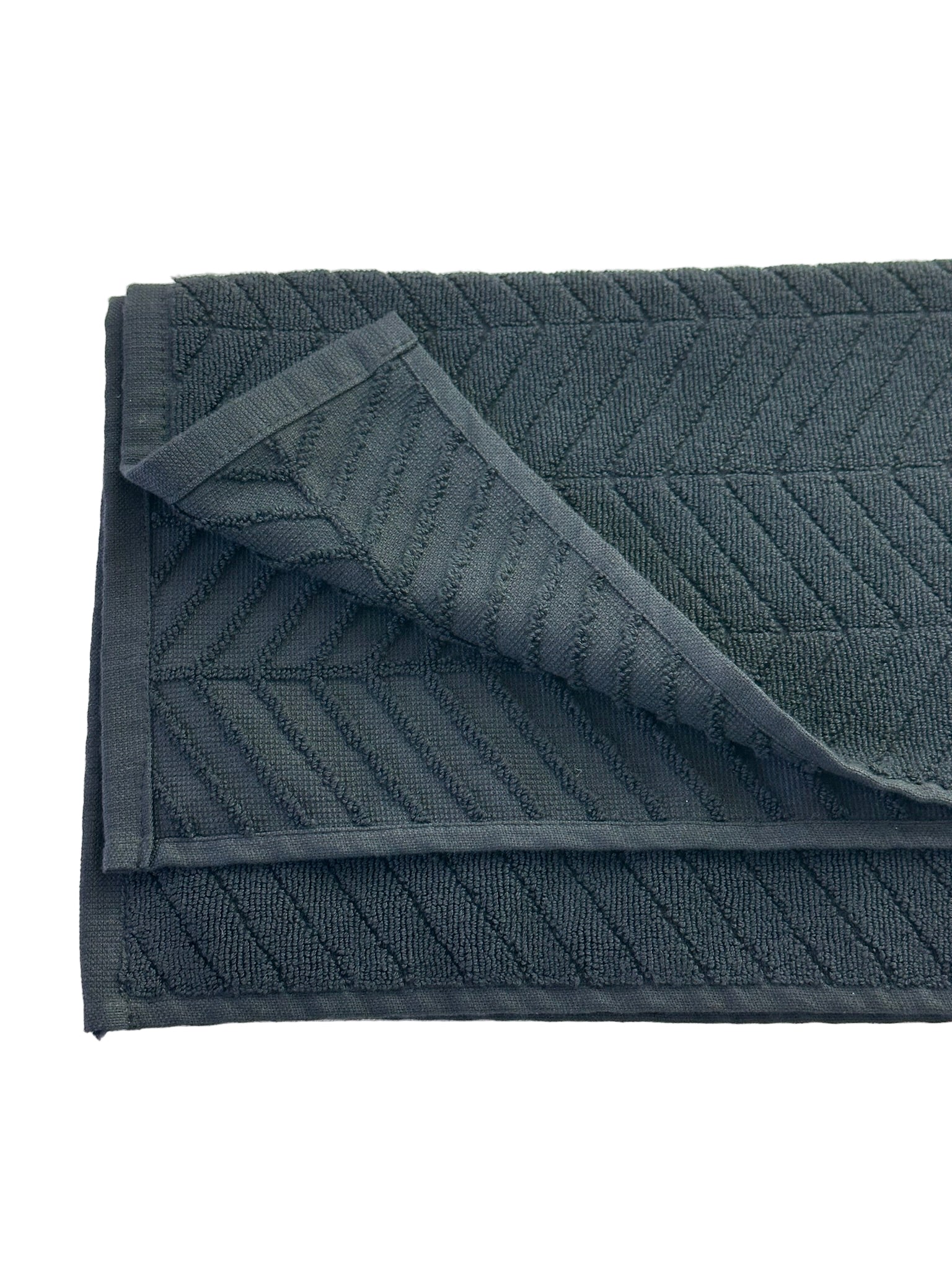 bleach safe salon towels, salon suite, aesthetician, salon suite essentials