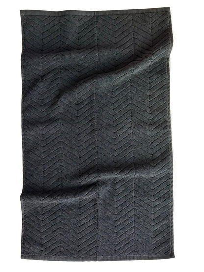 bleach safe salon towels, salon suite, aesthetician, salon suite essentials
